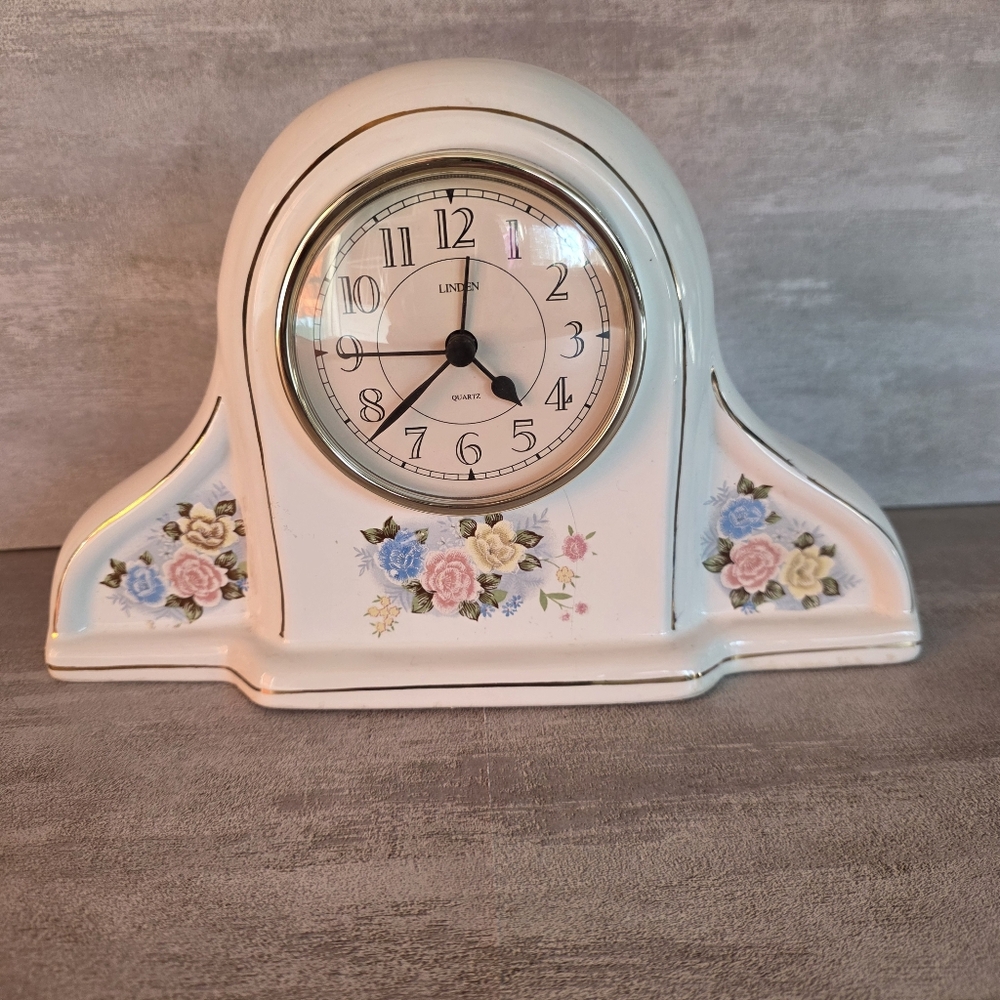 Vintage Linden Ceramic Mantel Clock